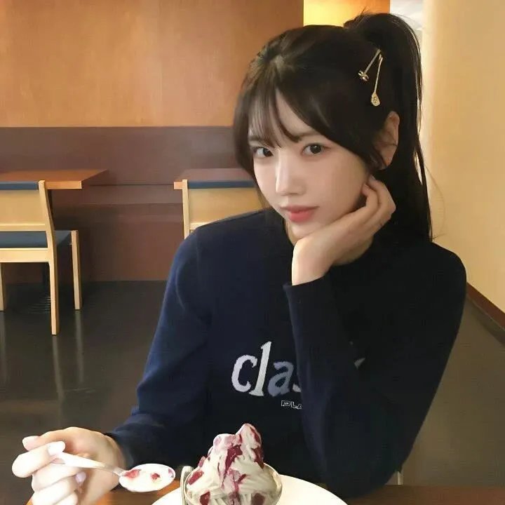 莫顿船长与蜘蛛女王